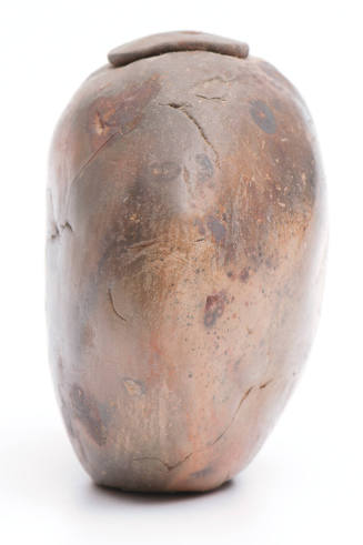Title unknown (small closed pinched form with burnished surface)