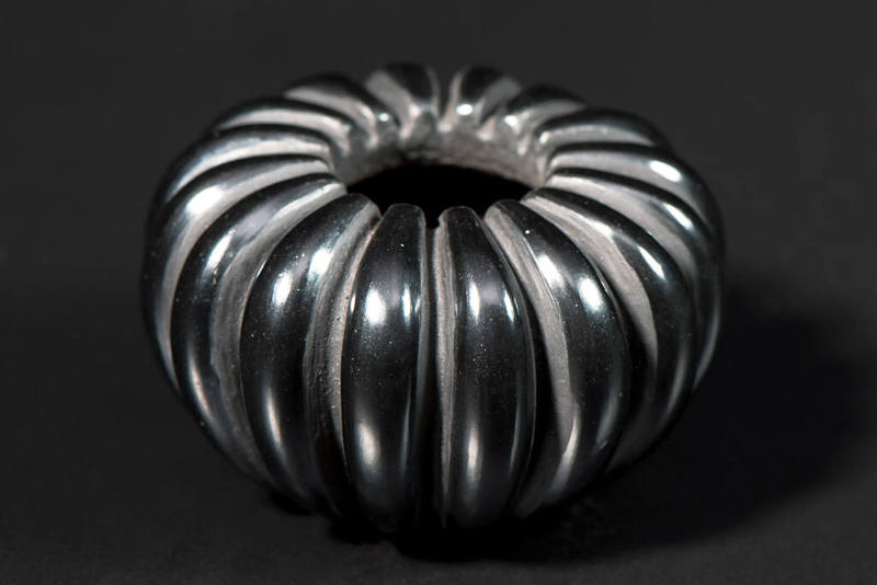 Miniature black gourd vessel