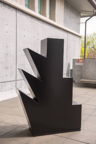 Douglas Abdell, Kreqe-Aekyad, welded steel, 79 1/2 x 59 x 19 in., Kansas State University, Mari…