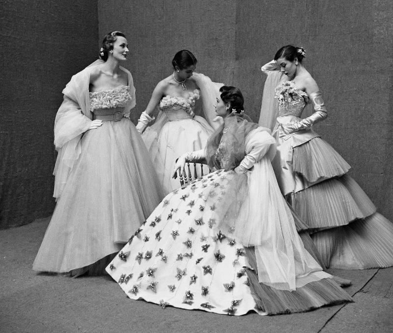 Show-stoppers of collections were fabulous ball dresses like these Fath designs
1951, printed …