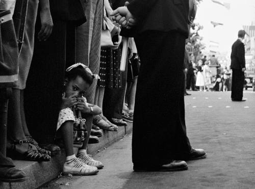 Image courtesy of and copyright by Gordon Parks Foundation