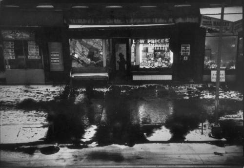 Gordon Roger Alexander Buchanan Parks, In the evening their mother shops for the cheapest food …