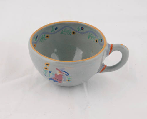 Title unknown (cup)