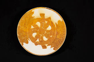 Plate (large, gold)